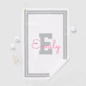 Gerahmter Name & Monogramm | Hellgrau & Rosa Golfhandtuch (Insitu)