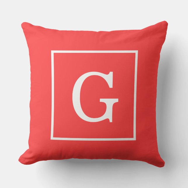 Gerahmtes Monogramm Coral Red White Kissen (Vorderseite)