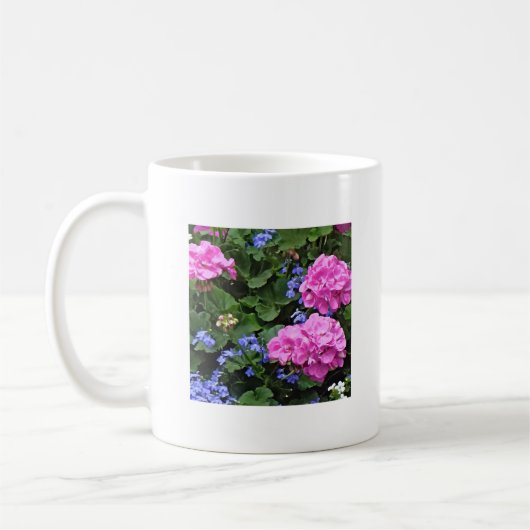 Geranien und Periwinkle Kaffeetasse (Links)