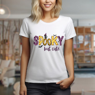 Geräumiges, aber niedliches Design des T - Shirt