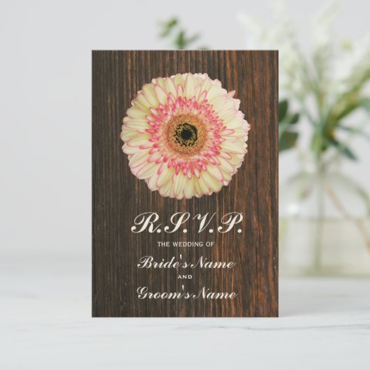 Gerbera Daisy & Barnwood Wedding RSVP (Stehend Vorderseite)