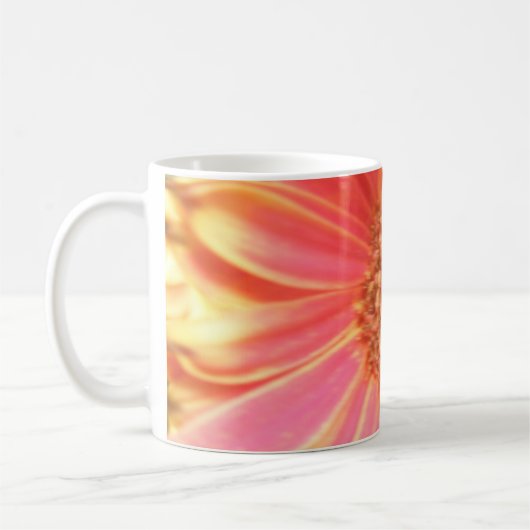 Gerbera Daisy Blume Tasse (Links)