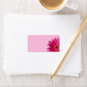 Gerbera Daisy Pink Background Wedding Blank Adressaufkleber (Insitu)