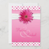 Gerbera Daisy Pink Polka Dot Wedding Einladung (Vorderseite)