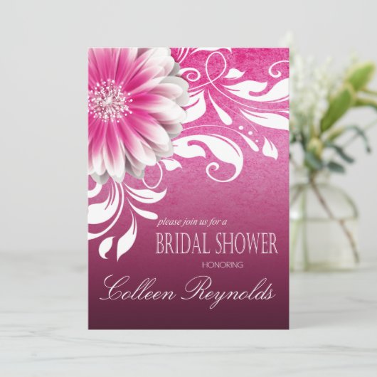 Gerbera Daisy Scroll Brautparty fuschia Einladung (Stehend Vorderseite)