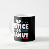 Gerechtigkeit für Erdnuss Kaffeetasse (Vorderseite Links)