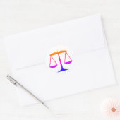 Gerechtigkeitsskala (Gesetz) Regenbogen Runder Aufkleber (Umschlag)