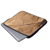 Gerecycelt Packpapier. Textur. Laptopschutzhülle (Vorne Knopf)
