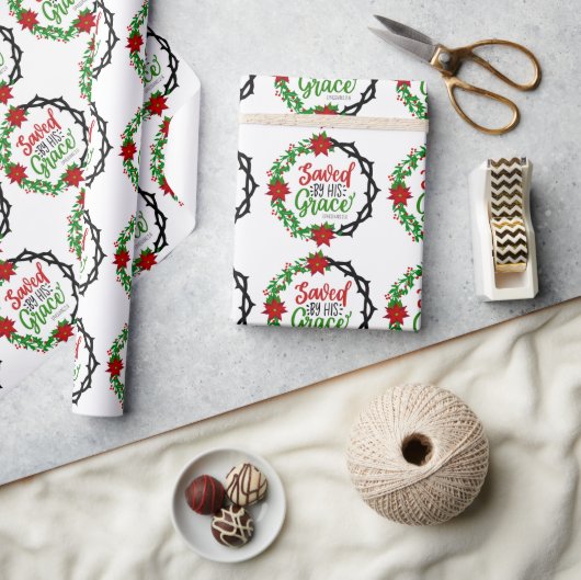 Gerettet durch Seinen grauen Weihnachtskranz Geschenkpapier (Kunsthandwerk)