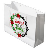 Gerettet durch Seinen grauen Weihnachtskranz Große Geschenktüte (Vorderseite Schrägansicht)