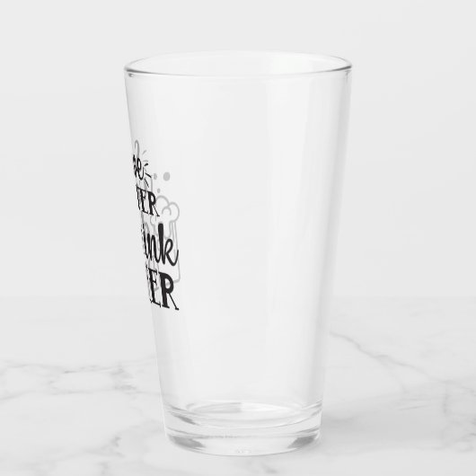 Gerettet Trinkbier Glas (Links)