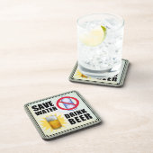 Gerettet Wasser - Bier trinken Getränkeuntersetzer (Rechte Seite)