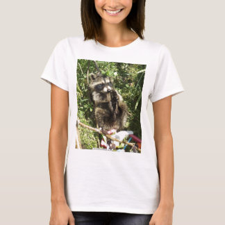 Gerettetes u. rehabilitiertes Waschbär-Baby T-Shirt