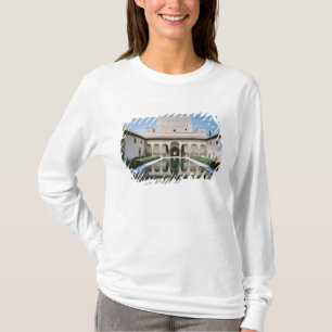 Gericht der Myrten, im Jahre 1333 angefangen T-Shirt