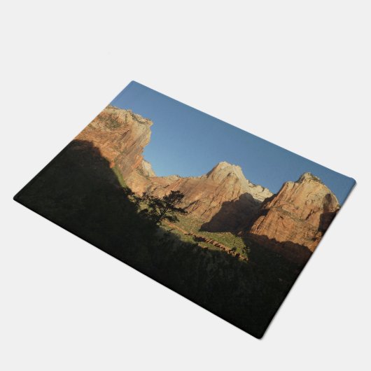 Gerichtshof der Patriarchen I im Zion-Nationalpark Fußmatte (Schrägansicht)