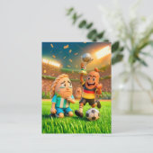 German bratwurst defeating Argentinian empanada so Postkarte (Stehend Vorderseite)