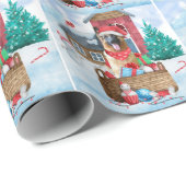 German Shepherd Dog In snow Christmas Dog House Geschenkpapier (Rolleneckpunkt)