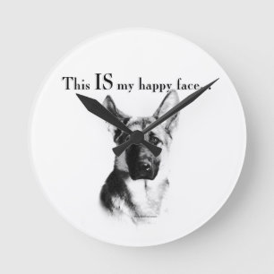German Shepherd Happy Face Runde Wanduhr