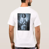 Geronimo mit Gewehr 1886 T-Shirt (Rückseite)