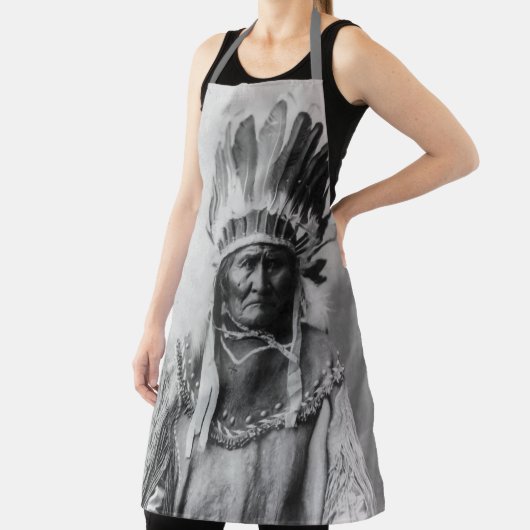 Geronimo Schürze (InSitu)