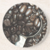 geröstete Kaffeebohnen mit Silberschottenaufnahme Getränkeuntersetzer (Vorne)