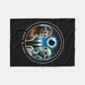 Gesamt Solar Eclipse Funny Bigfoot Alien April Dat Fleecedecke (Vorderseite (Horizontal))