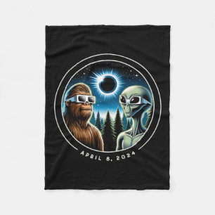 Gesamt Solar Eclipse Funny Bigfoot Alien April Dat Fleecedecke