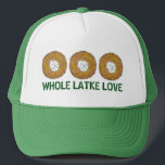 Gesamter Latke (Lotta) Liebe Potato Pancakes Hanuk Truckerkappe<br><div class="desc">Das Design zeigt eine originelle Marker-Illustration eines leckeren Latke Potato Pancakes mit sauer Creme, ein Grundnahrungsmittel in jüdischer Urlaubsküche und GANZER LATKE LIEBE in einem lustigen Schriftart. Ideal für Hanukkah Feiern! Dieses Chanukah Latkes Design ist auch auf anderen Produkten erhältlich. Viele weitere Feinschmecker-Designs sind auch in diesem Shop erhältlich! Sehen...</div>
