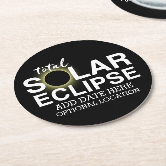 Gesamter Sonnenkollektor - 2024 oder Zolldatum Runder Pappuntersetzer (Angewinkelt)