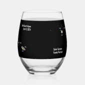 Gesamtes Eclipse-2024-Solarsystem-Familienportrait Weinglas Ohne Stiel (Rechts)