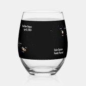 Gesamtes Eclipse-2024-Solarsystem-Familienportrait Weinglas Ohne Stiel (Links)