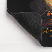 Gesamtes Solar-Eclipse-Shirt entkommt Eclipse Sere Mousepad (Ecke)