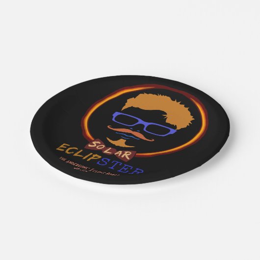 Gesamtsolareklipse-am 21. August 2017 lustiger Pappteller (Schrägansicht)