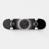 Gesamtsolares Eclipse Mit Monogramm Skateboard (Horizontal)