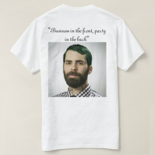 Geschäft im Thfronten-Party in der Rückseite T-Shirt