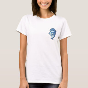 Geschäfts-Delfin hält mit Zuversicht ein Tablet T-Shirt