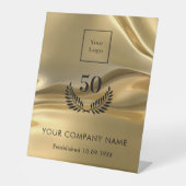 Geschäftsjahre mit Gold-Logo Sockelschild (Vorderseite)