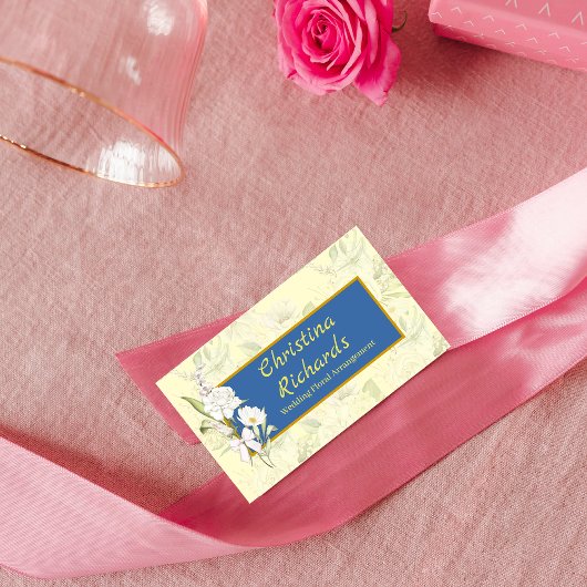 Geschäftskarte für das moderne White Rose Floral L Visitenkarte