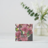 Geschäftskarten für Blumenblüten Quadratische Visitenkarte (Stehend Vorderseite)
