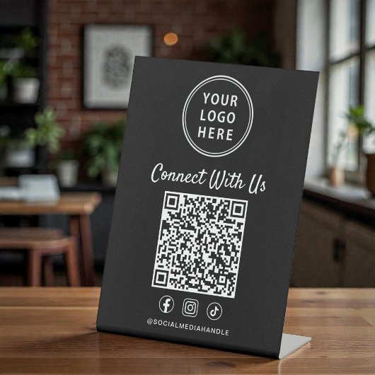 Geschäftslogo QR-Code schwarzes Tischdisplay Sockelschild