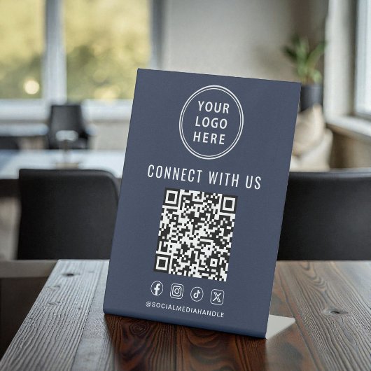 Geschäftslogo QR-Code Social Media Blau Sockelschild