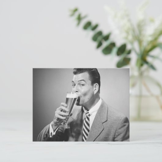 Geschäftsmann Drink Beer Postkarte (Stehend Vorderseite)