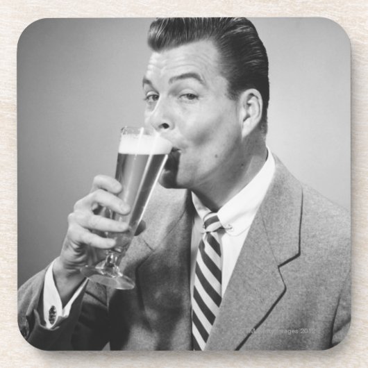 Geschäftsmann-trinkendes Bier Untersetzer (Vorderseite)