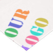 Geschäftstabelle für Firmenlogo anpassen Tischdecke (Schrägansicht)