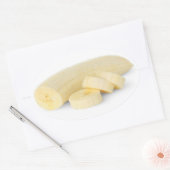 geschälte und geschnittene Bananen Ovaler Aufkleber (Umschlag)