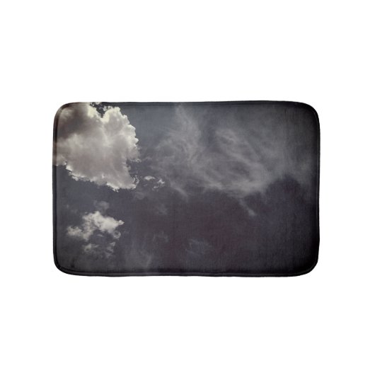 Geschärfte Wolken Badematte (Vorderseite)