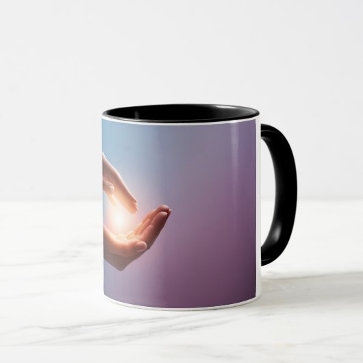 Geschenk der Heilung: Tasse "Hände der Heilung" (VorderseiteRechts)