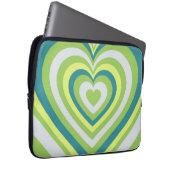 Geschenk des grünen Herzens Whimsical Valentinstag Laptopschutzhülle (Vorne Rechts)