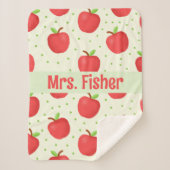 Geschenk des Lehrers personalisiertes Apfelmuster Sherpadecke (Vorderseite)