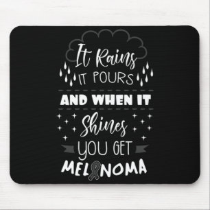 Geschenk für Männer, wenn es regnet, schüttet es, Mousepad